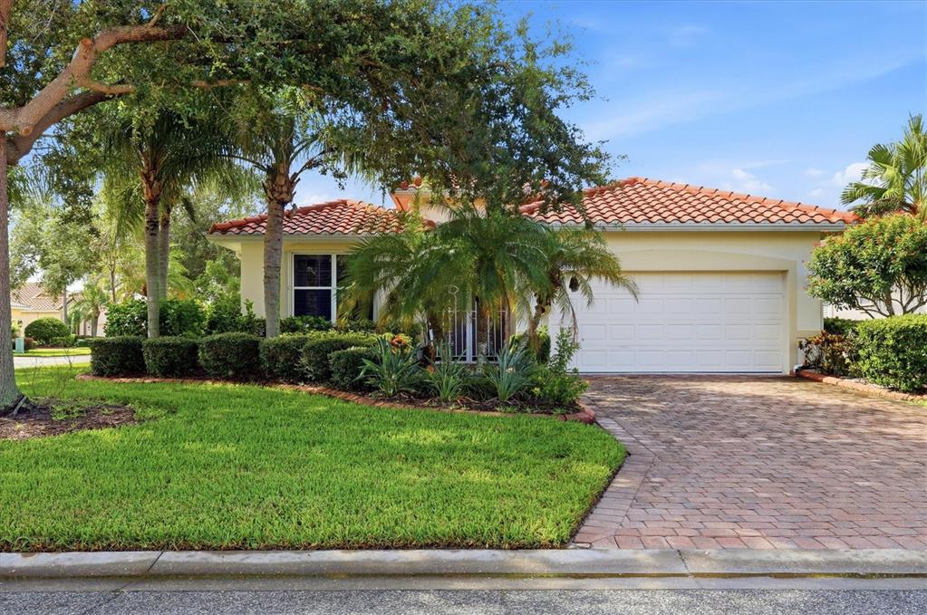 4238 65TH TERRACE E, SARASOTA, FL — photo 5 of 30