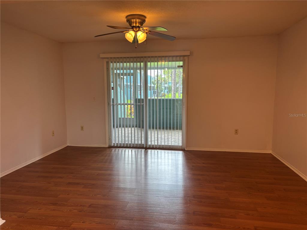 11428 BAY STREET NE, ST PETERSBURG, FL — photo 2 of 26