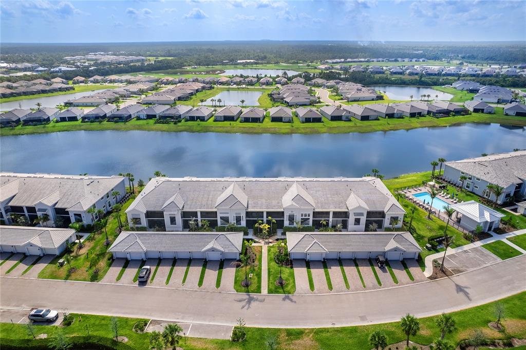14214 HERITAGE LANDING BOULEVARD UNIT 817