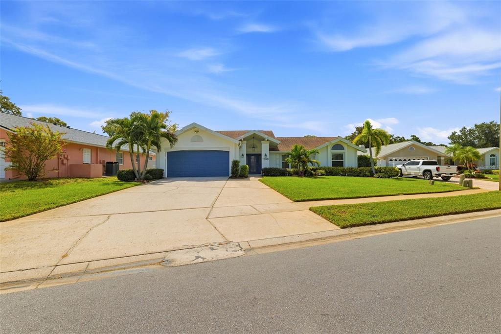 1598 VIRGINIA AVENUE, PALM HARBOR, FL — photo 3 of 54
