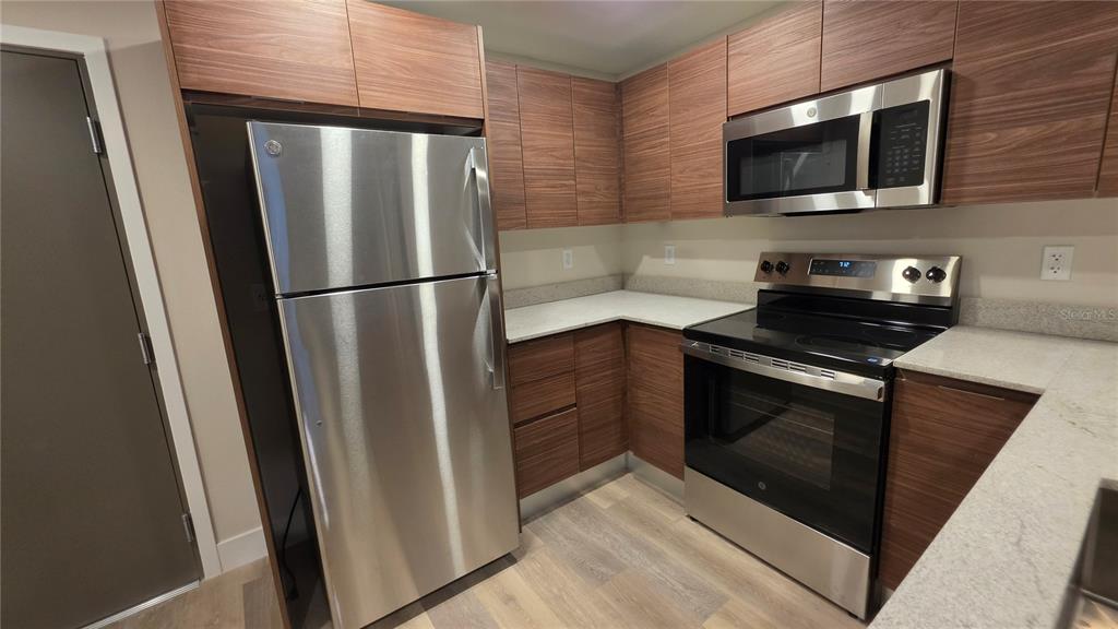 4424 S TEXAS AVENUE UNIT 1-107, ORLANDO, FL — photo 4 of 25