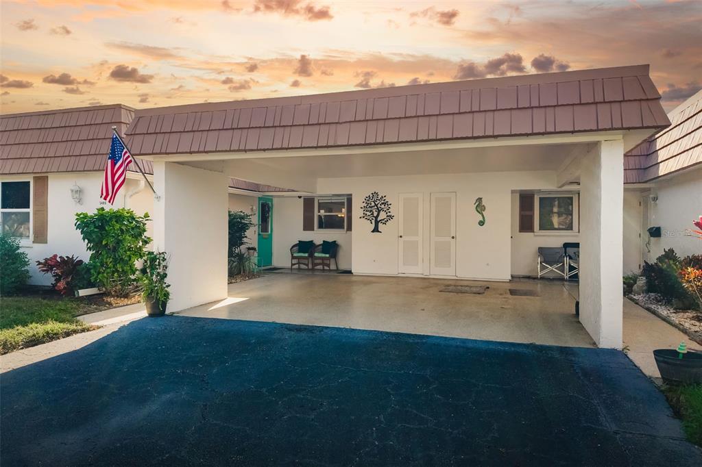 5486 RIVERBLUFF CIRCLE UNIT V-24