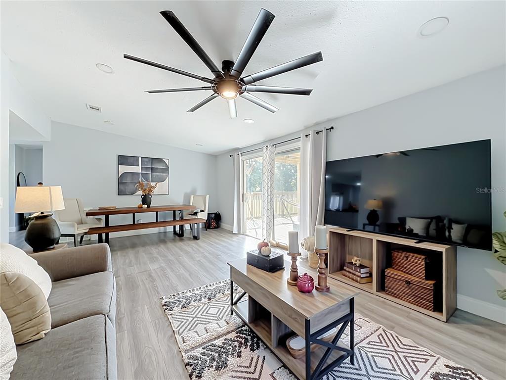 18452 AMITYVILLE DRIVE, ORLANDO, FL — photo 4 of 46