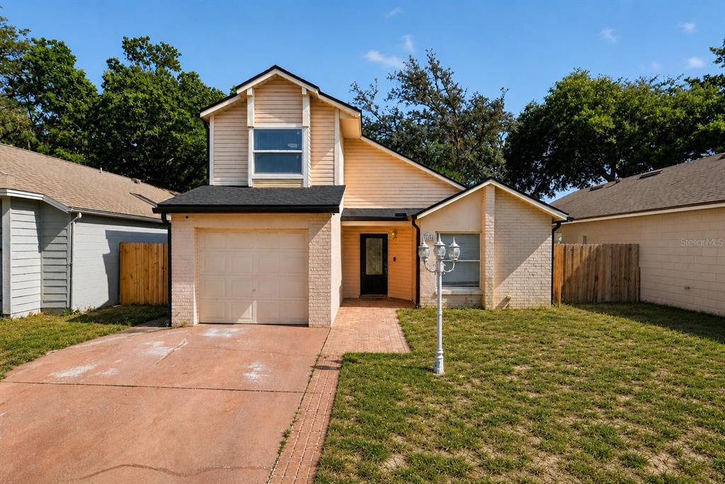 1243 PIN OAK DRIVE