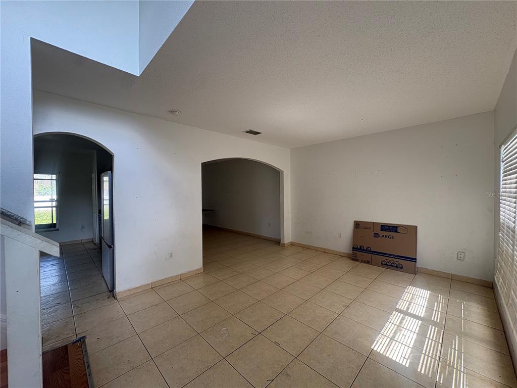 1133 SAINT TROPEZ COURT, KISSIMMEE, FL — photo 2 of 17