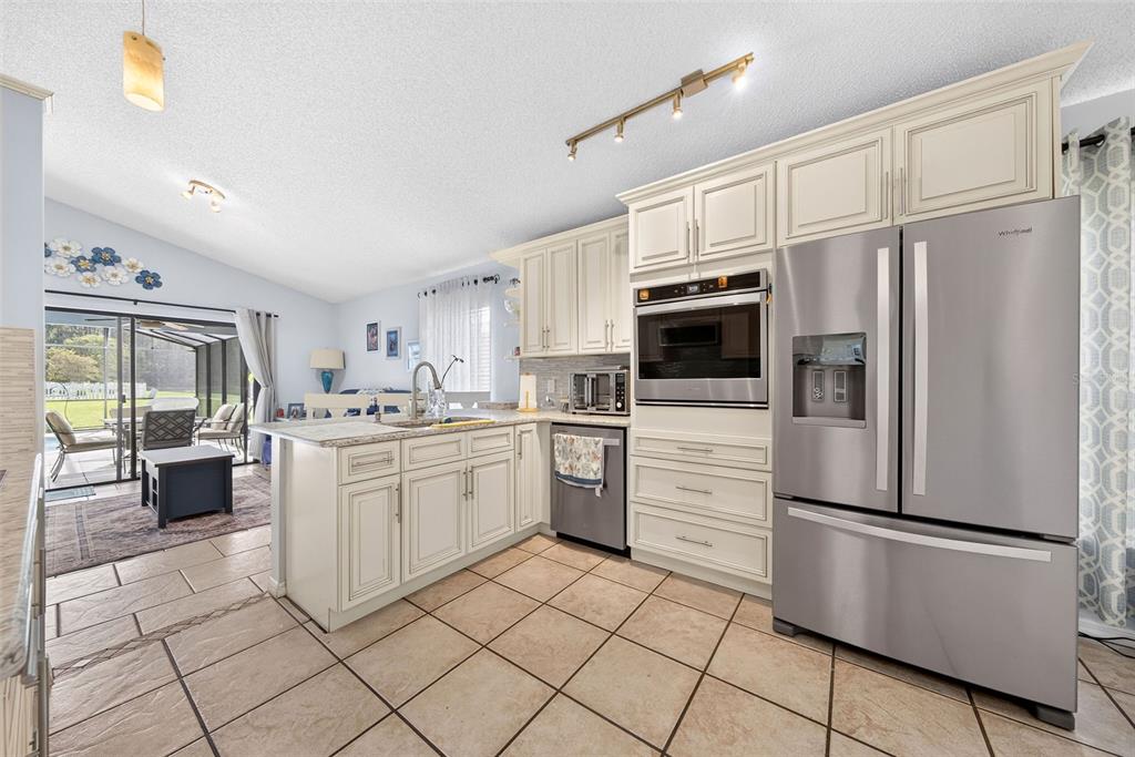 257 LEXINGDALE DRIVE, ORLANDO, FL — photo 2 of 30
