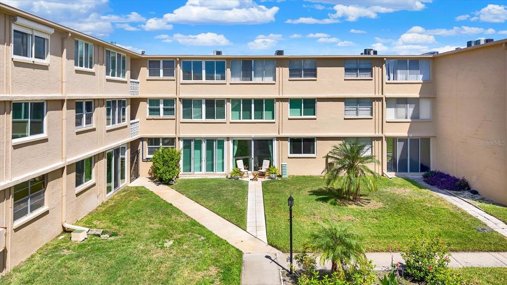 5095 BAY STREET NE UNIT 107, ST PETERSBURG, FL — photo 4 of 30