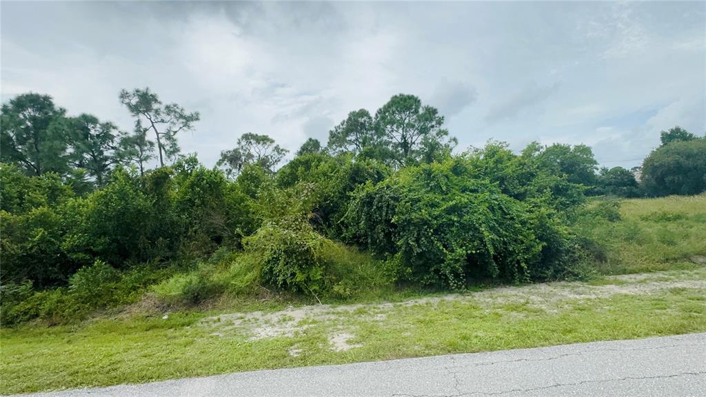 5261 N HUCKLEBERRY LAKE DRIVE, SEBRING, FL — photo 2 of 7