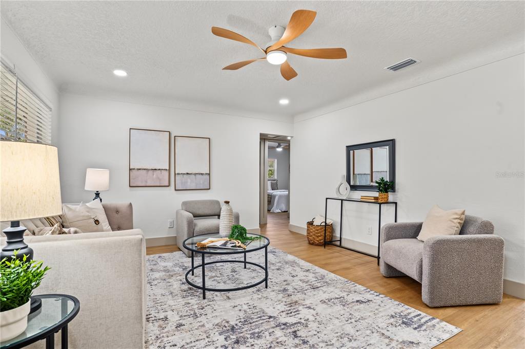 9025 3RD STREET N, ST PETERSBURG, FL — photo 4 of 52