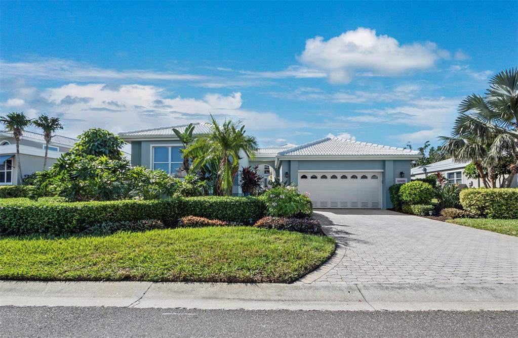 3543 MISTLETOE LANE