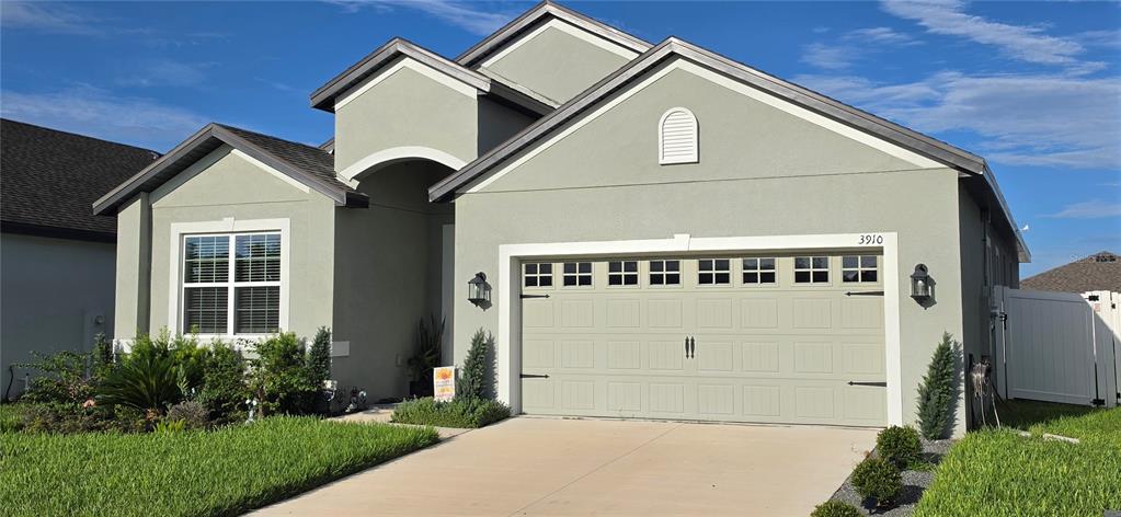 3910 BIGARADE LANE