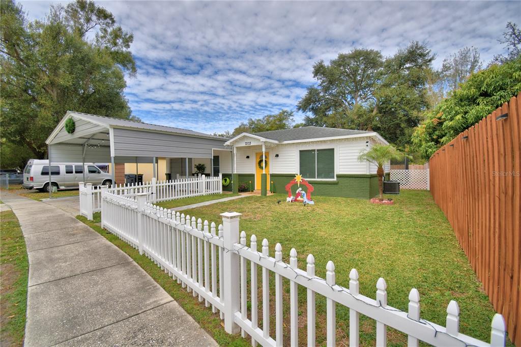 7233 THOMAS JEFFERSON CIRCLE W