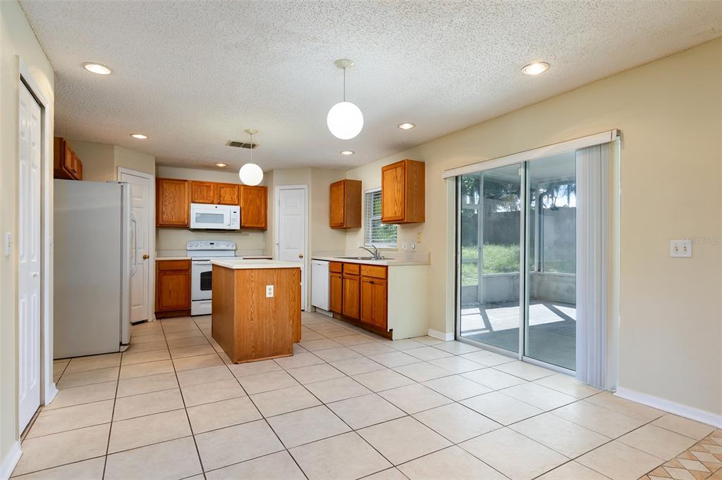 2457 ELKCAM BLVD, DELTONA, FL — photo 4 of 14