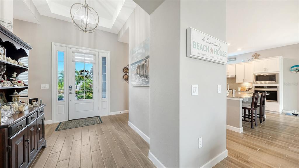 4915 SPARKLING SEA LANE, BRADENTON, FL — photo 5 of 30