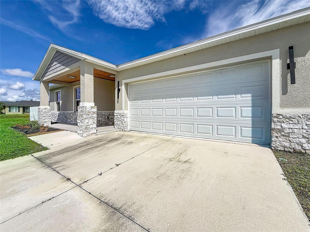 805 WHISPERING PINES ROAD, CAPE CORAL, FL — photo 5 of 30