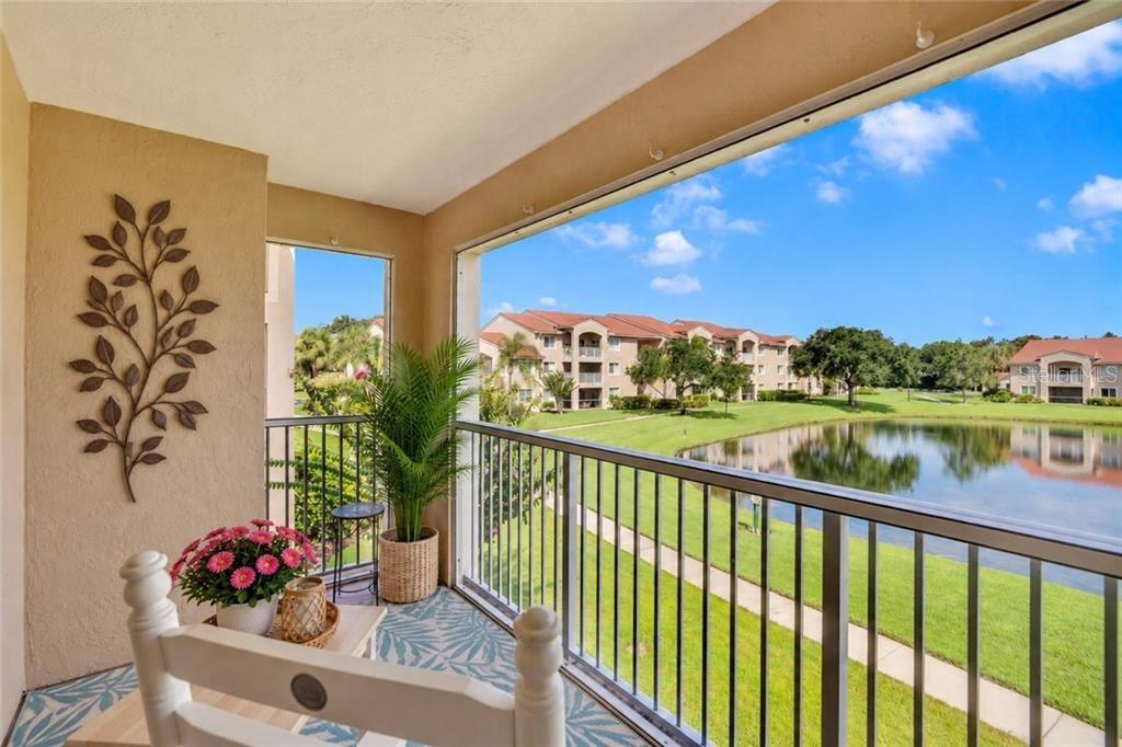 1590 S 42ND CIRCLE UNIT 208, VERO BEACH, FL — photo 3 of 30