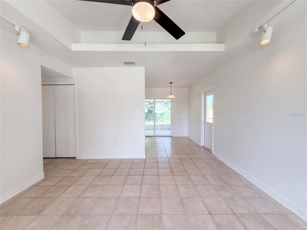 509 CLEARFIELD ROAD, BRANDON, FL — photo 3 of 29