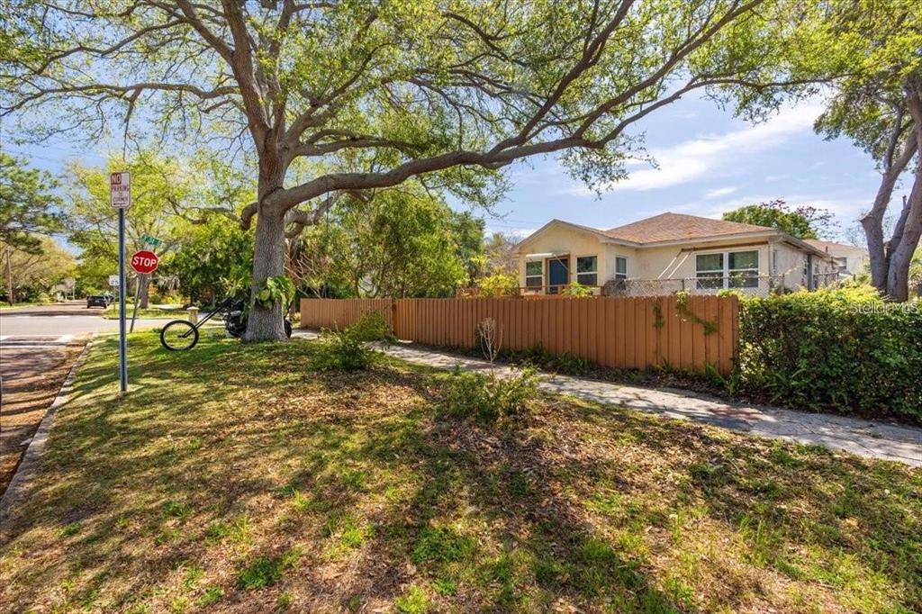 1901 3RD STREET S, ST PETERSBURG, FL — photo 3 of 61