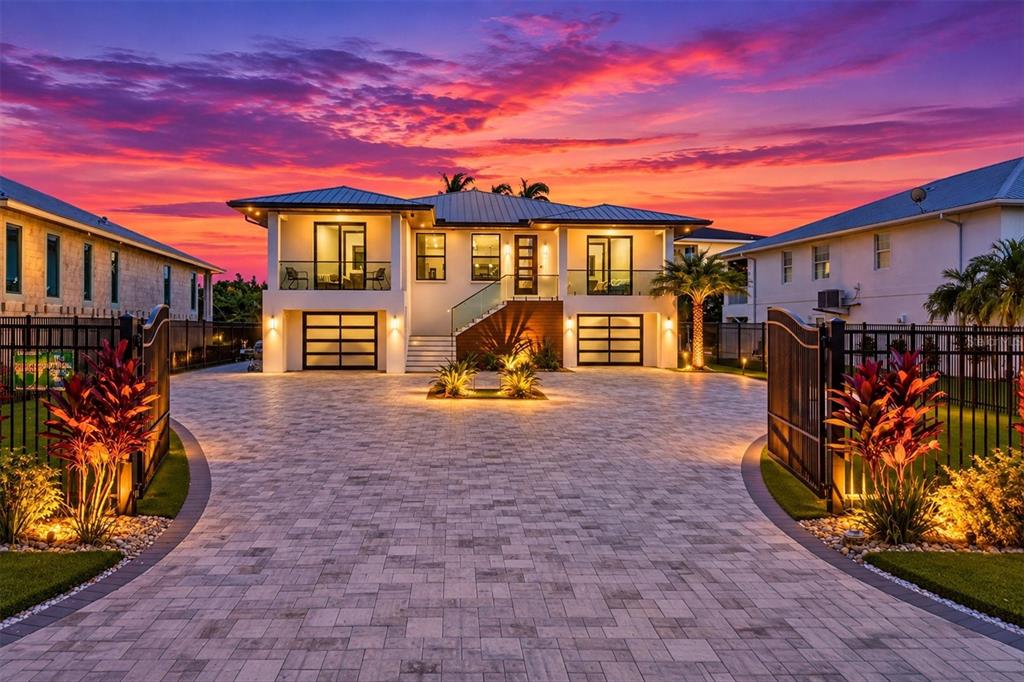 3920 ROBERTS POINT ROAD, SARASOTA, FL — photo 2 of 30