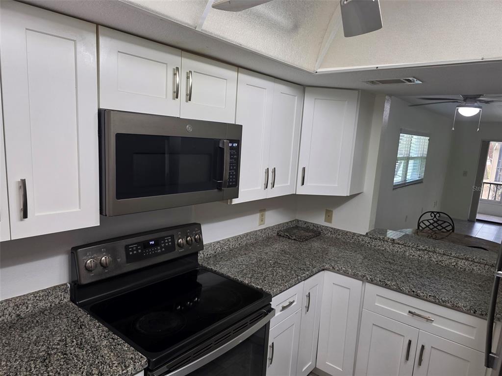 7219 CLOISTER DRIVE UNIT 202, SARASOTA, FL — photo 3 of 16