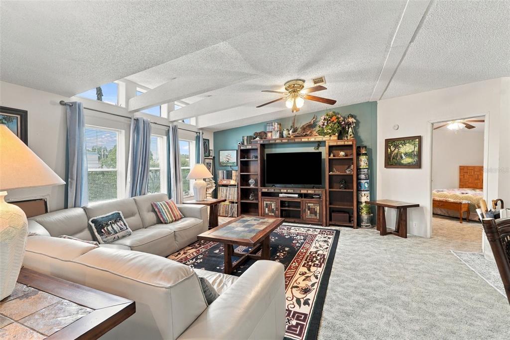 4870 RUSTIC PALM COURT, MULBERRY, FL — photo 4 of 21