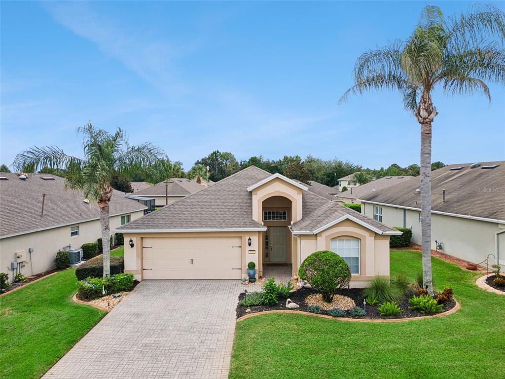 533 ARENA DRIVE, DAVENPORT, FL — photo 2 of 41