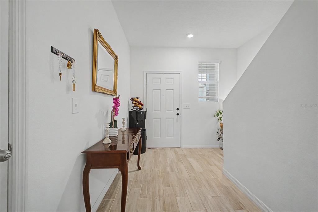 879 GRANDIN STREET, DAVENPORT, FL — photo 5 of 23