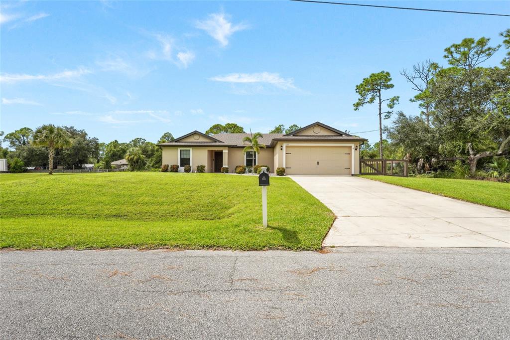 5335 TRUMPET ST, NORTH PORT, FL — photo 2 of 30