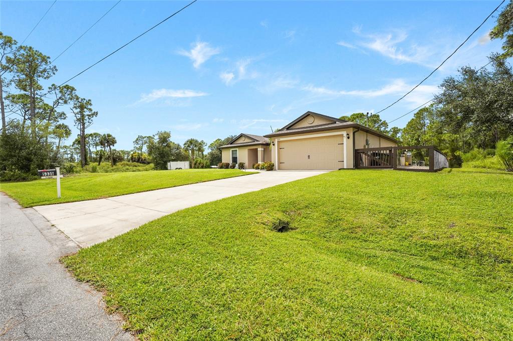 5335 TRUMPET ST, NORTH PORT, FL — photo 5 of 30