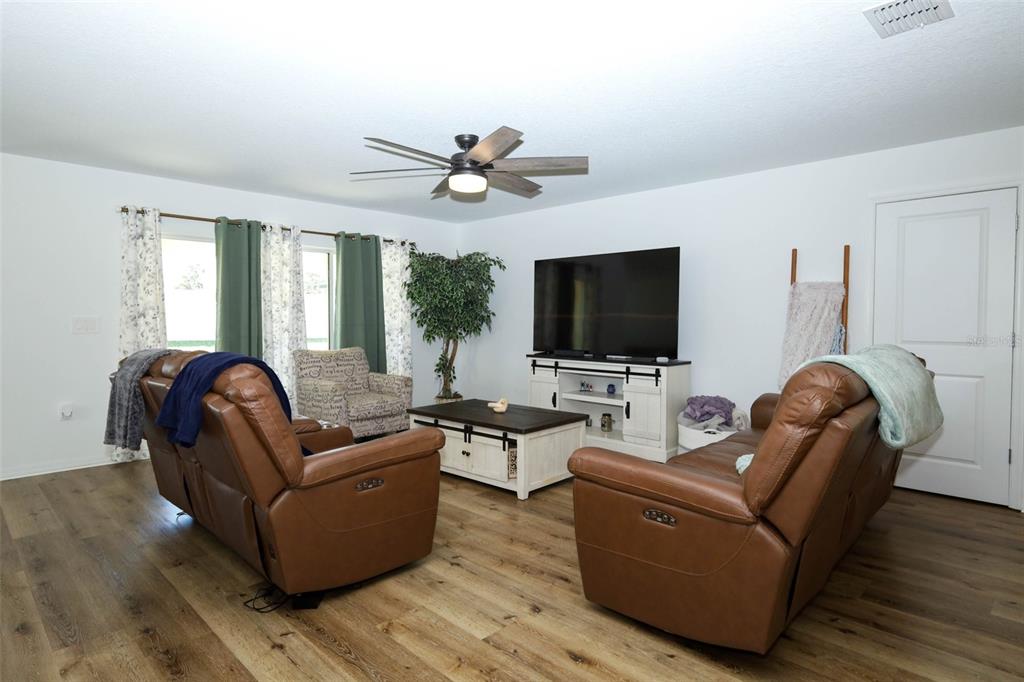 5325 RED CORAL CIRCLE, MOUNT DORA, FL — photo 5 of 30