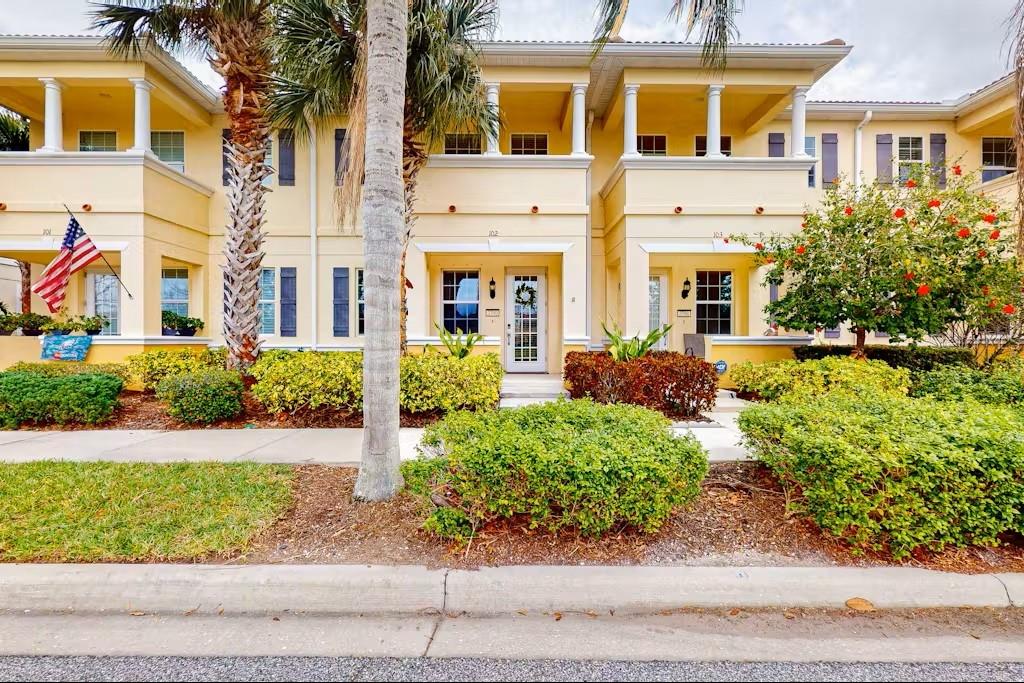 3790 82ND AVENUE CIRCLE E UNIT 102