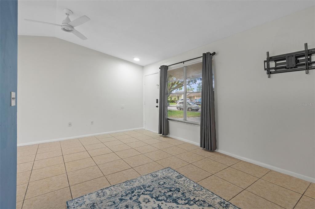 5116 MURIEL LANE, NEW PORT RICHEY, FL — photo 5 of 23