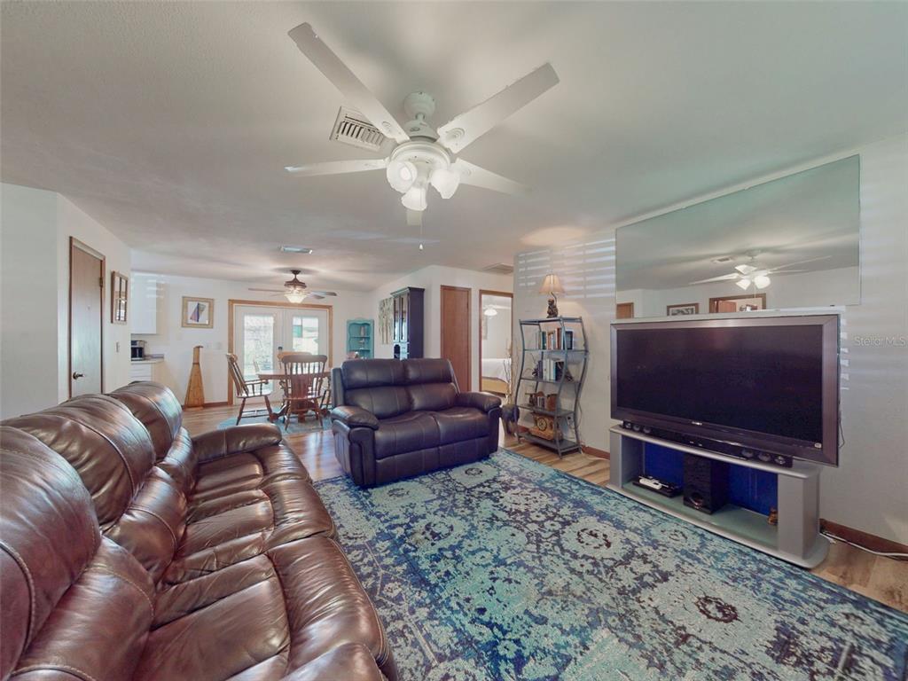 570 OLIVER DRIVE, NEW SMYRNA BEACH, FL — photo 4 of 26