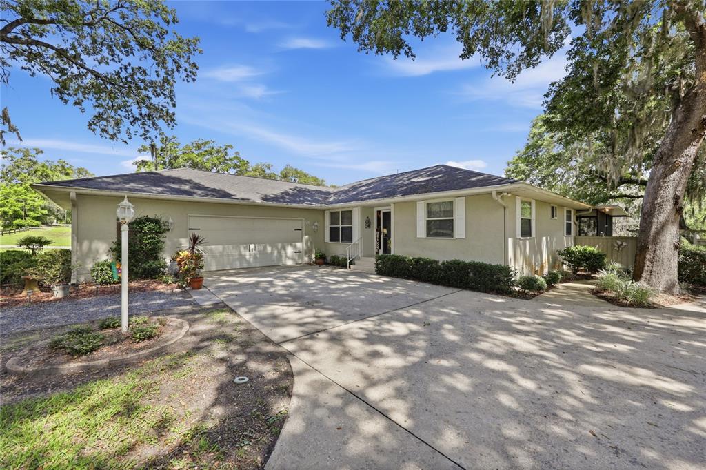 561 SE 28TH STREET