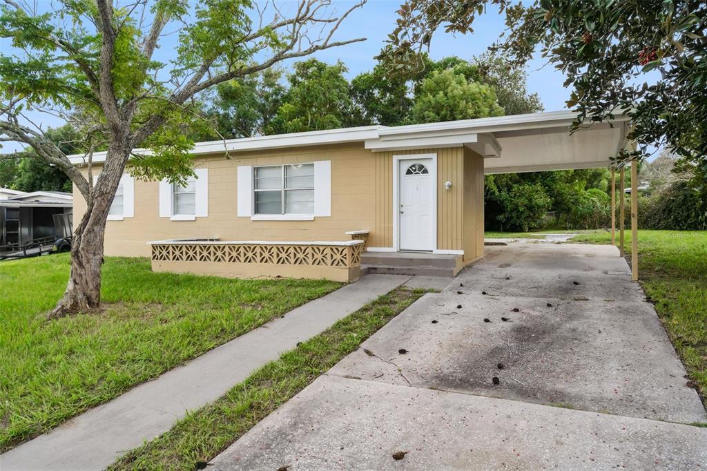 928 VIVIAN TERRACE, DELTONA, FL — photo 3 of 27