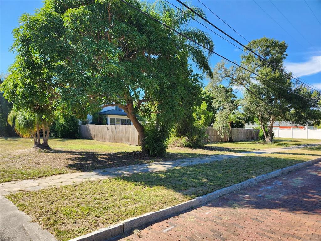 4815 3RD AVENUE N, ST PETERSBURG, FL — photo 5 of 10