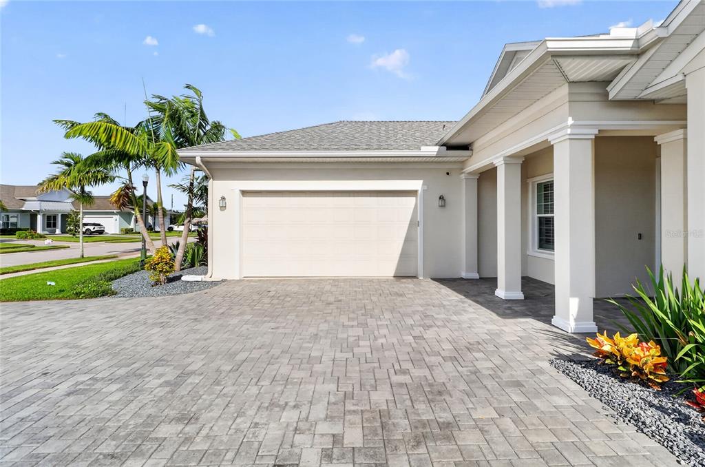 2985 BREEZY MEADOWS DRIVE, CLEARWATER, FL — photo 5 of 30