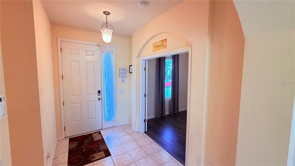 4986 THAMES STREET W, KISSIMMEE, FL — photo 4 of 30