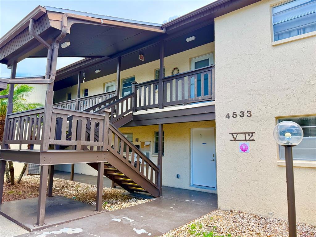 4533 MARINE PARKWAY UNIT 204, NEW PORT RICHEY, FL — photo 4 of 30