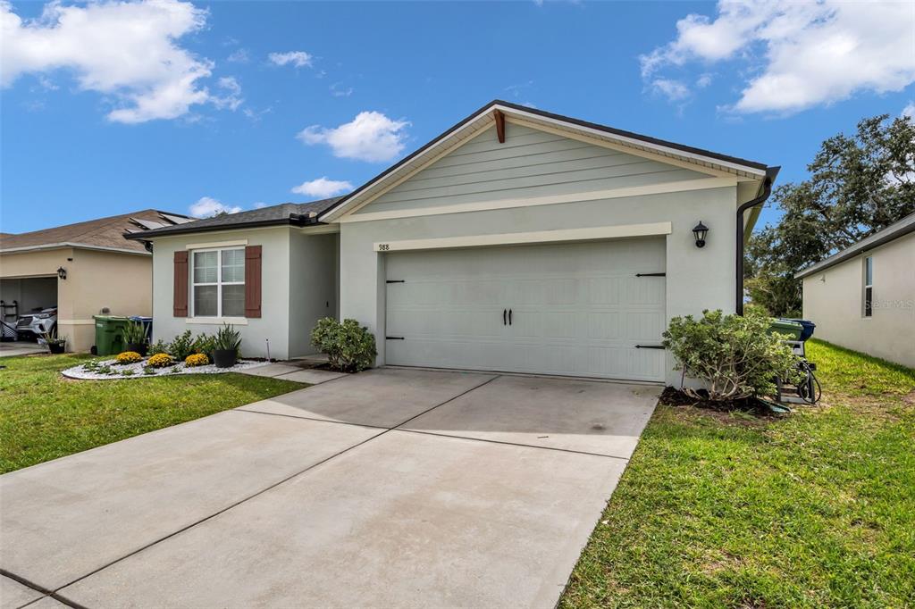 988 CAMBRIDGE DRIVE, WINTER HAVEN, FL — photo 3 of 27