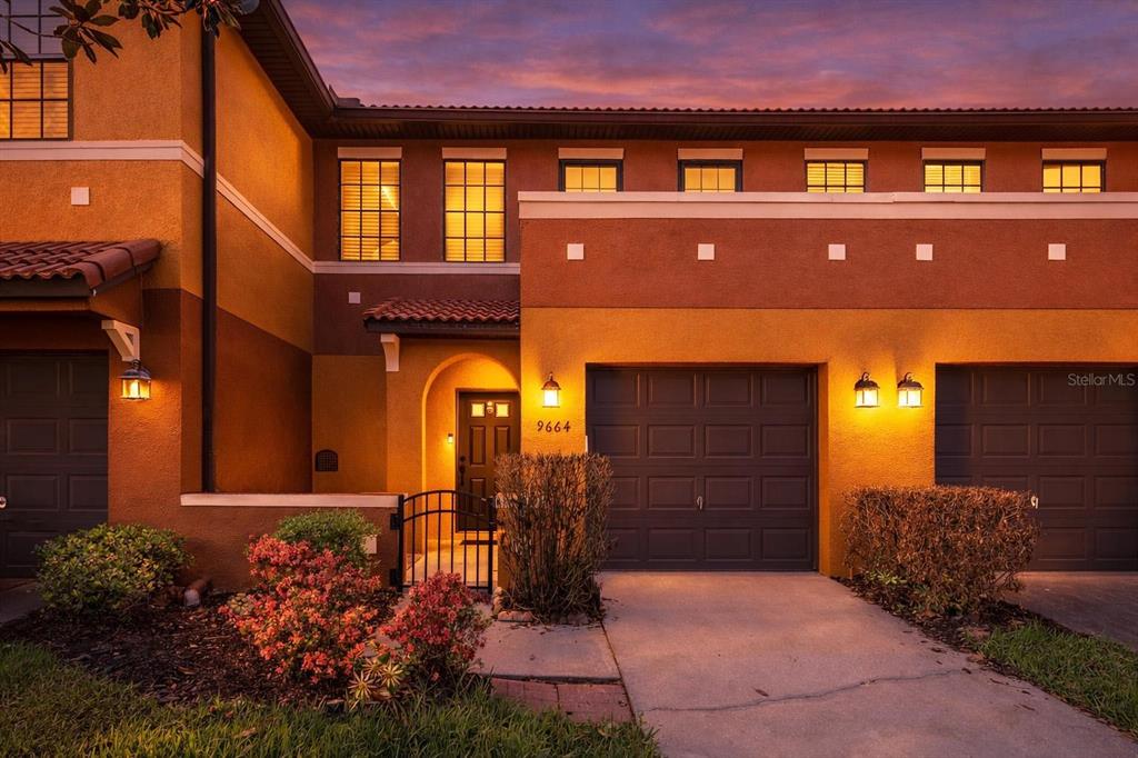 9664 DORIS LANE