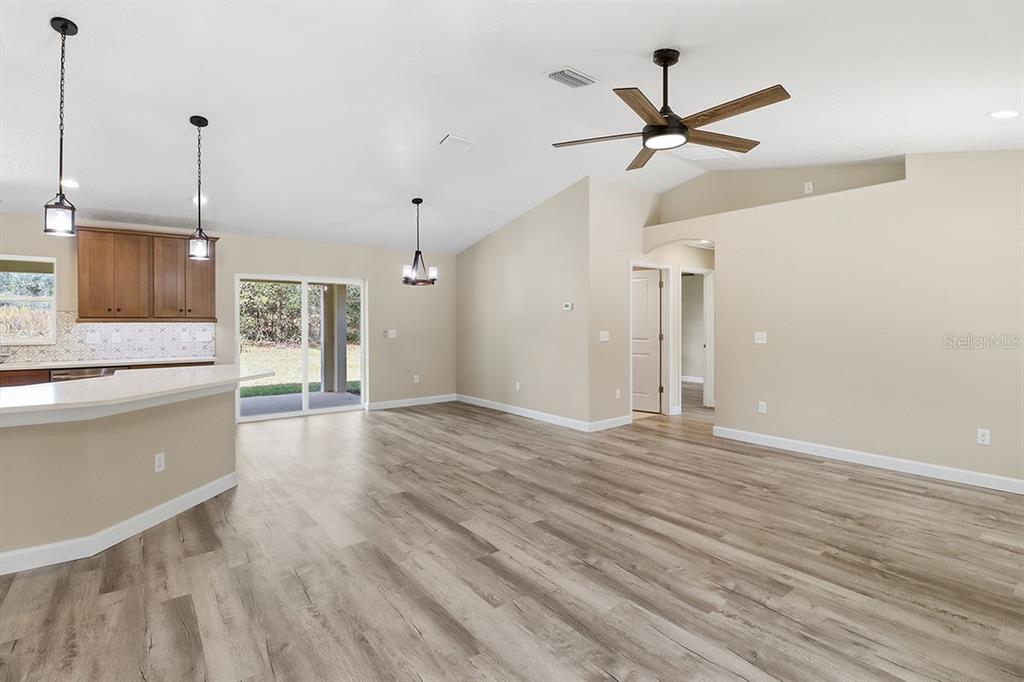 8158 N TERREL TERRACE, DUNNELLON, FL — photo 5 of 30