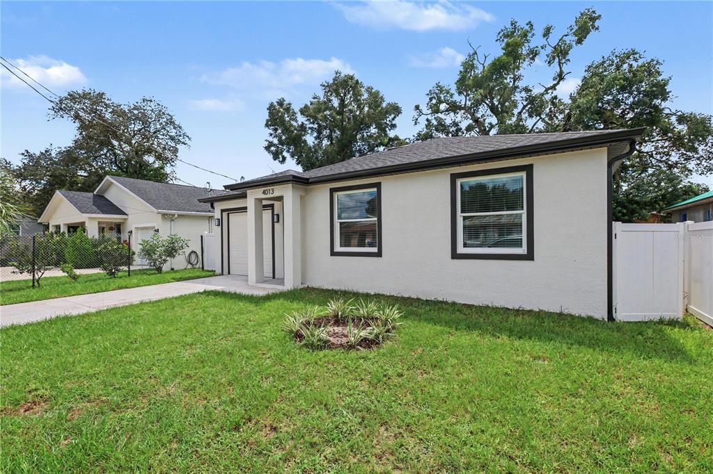4013 E CURTIS STREET, TAMPA, FL — photo 3 of 27