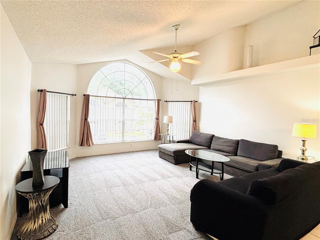 2012 ROYAL BAY BOULEVARD UNIT 118, KISSIMMEE, FL — photo 5 of 30
