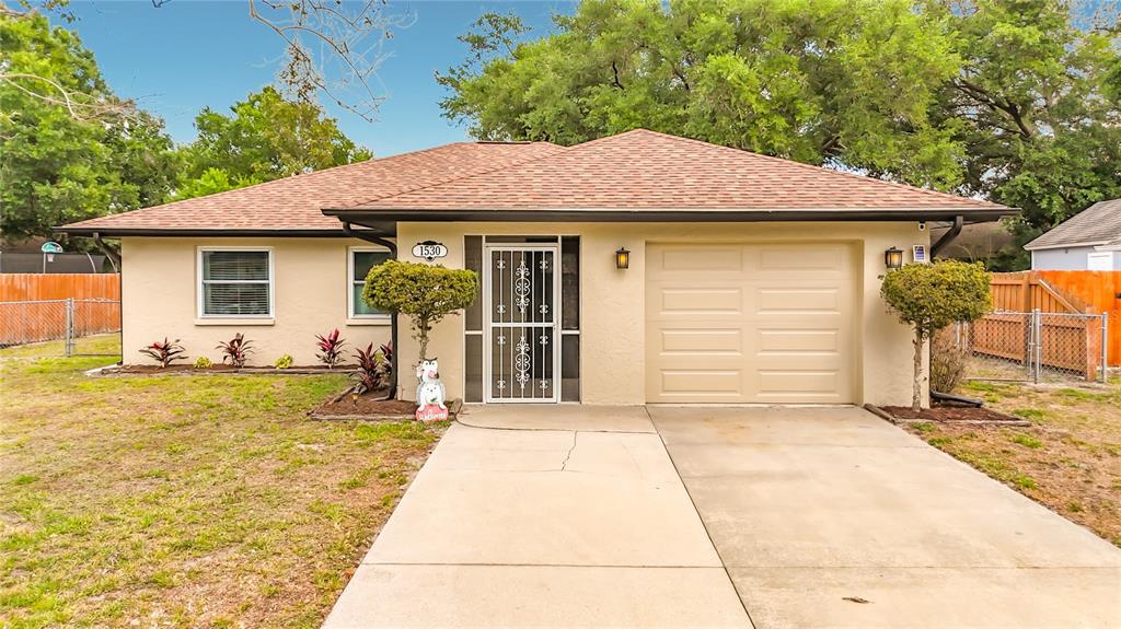 1530 DEER HOLLOW BOULEVARD