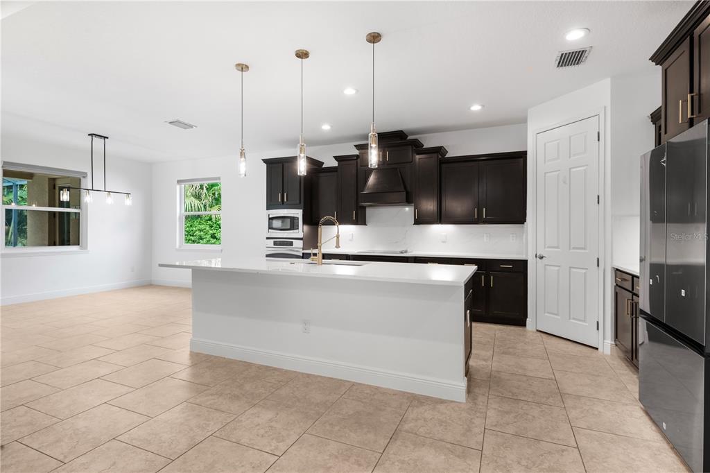 5790 ROCK DOVE DRIVE, SARASOTA, FL — photo 5 of 30