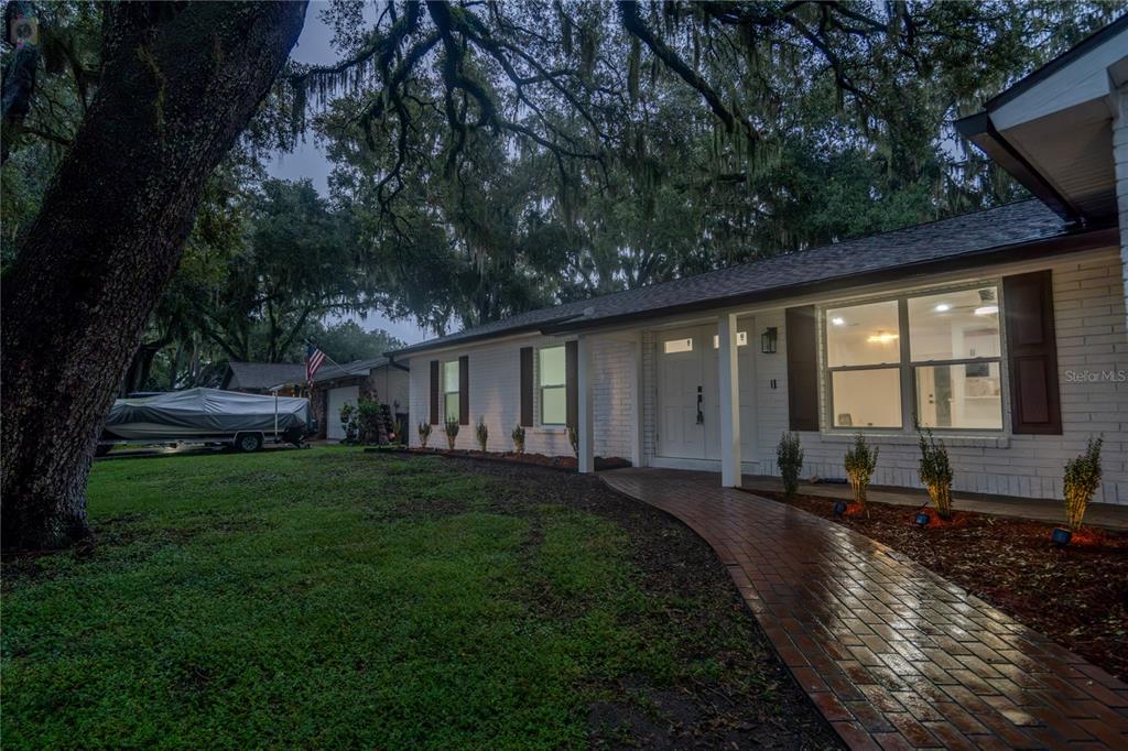 611 ROOKS ROAD, SEFFNER, FL — photo 4 of 30