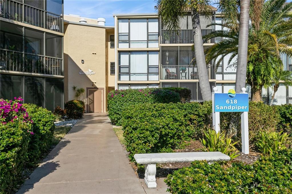 618 BIRD BAY DRIVE S UNIT 206