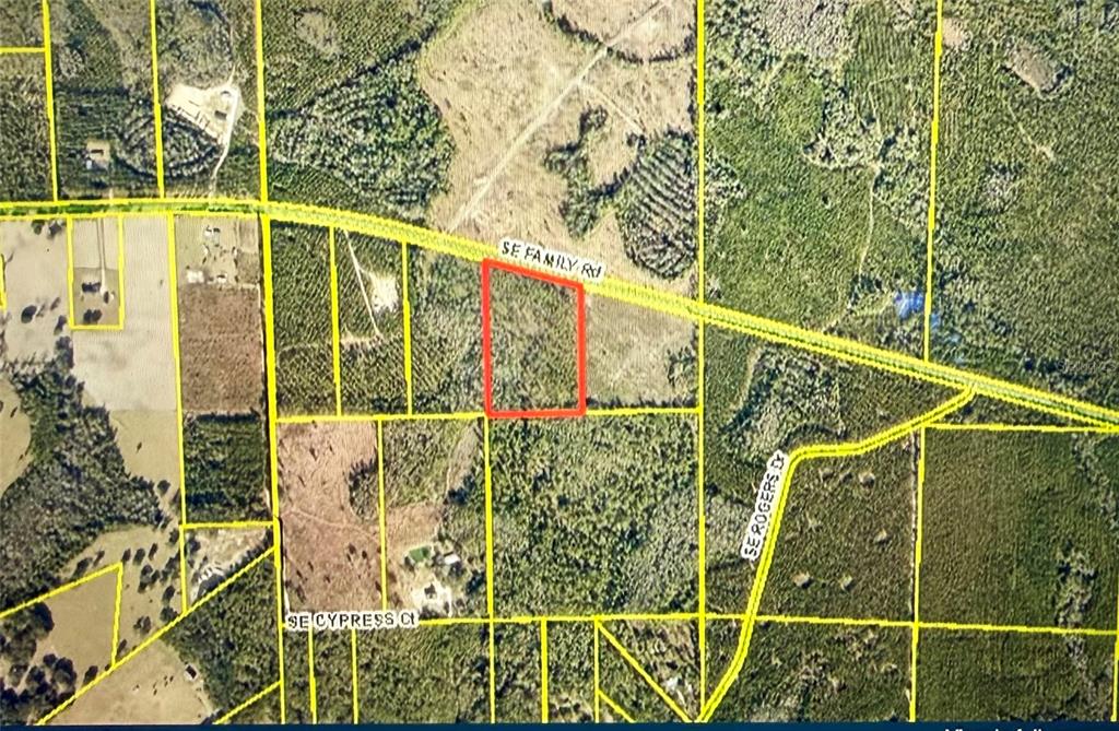 Lots 3 & 4 SE FAMILY ROAD, LAKE CITY, FL — photo 2 of 2