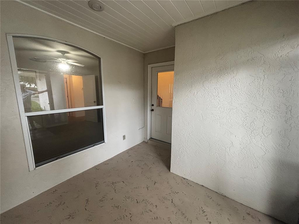 8815 VILLAGE GREEN BOULEVARD, CLERMONT, FL — photo 4 of 25